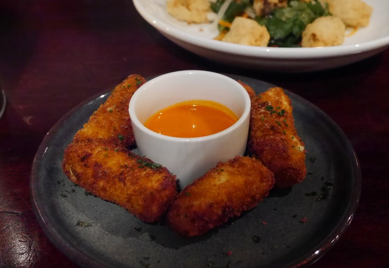Veggie Wings at The White Lion
