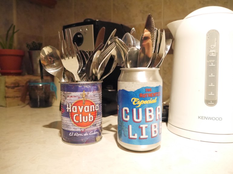 Cute Cutlery Storage