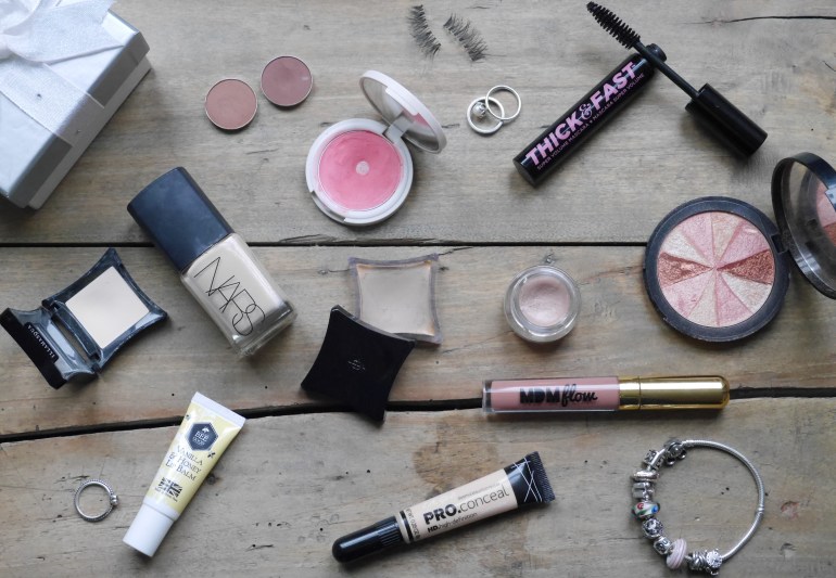 Blogger Wedding Make-Up Flatlay
