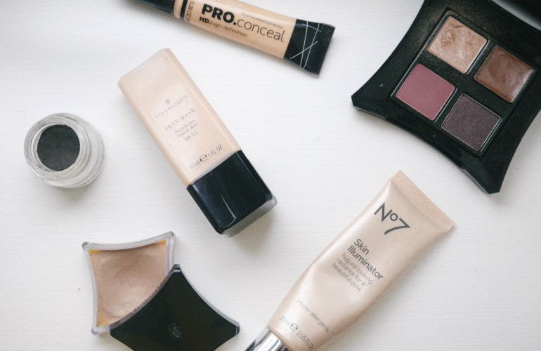 Simple Sparkle Make Up Look