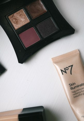 Simple Three Step Eye Look